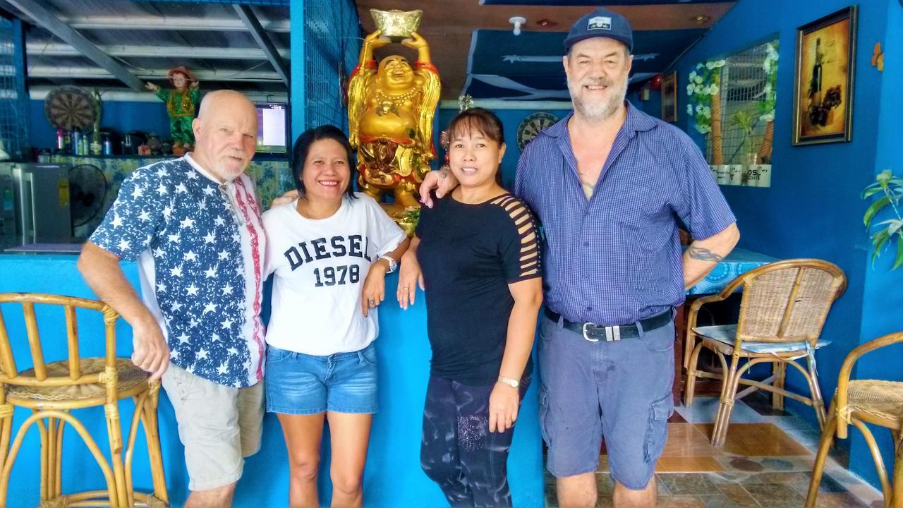 Happy Buddha Inn Puerto Galera Bagian luar foto