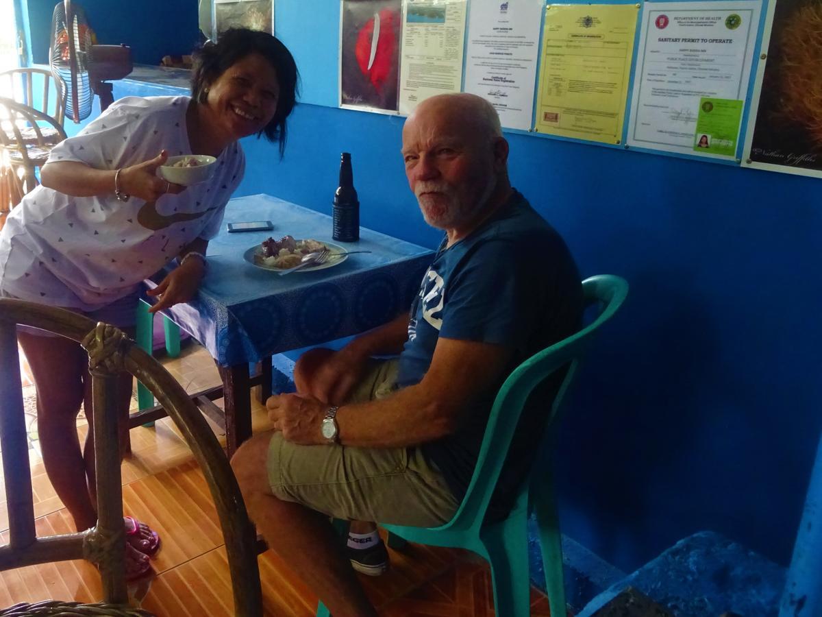 Happy Buddha Inn Puerto Galera Bagian luar foto