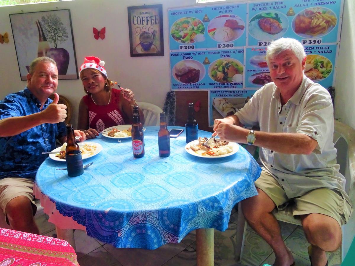 Happy Buddha Inn Puerto Galera Bagian luar foto